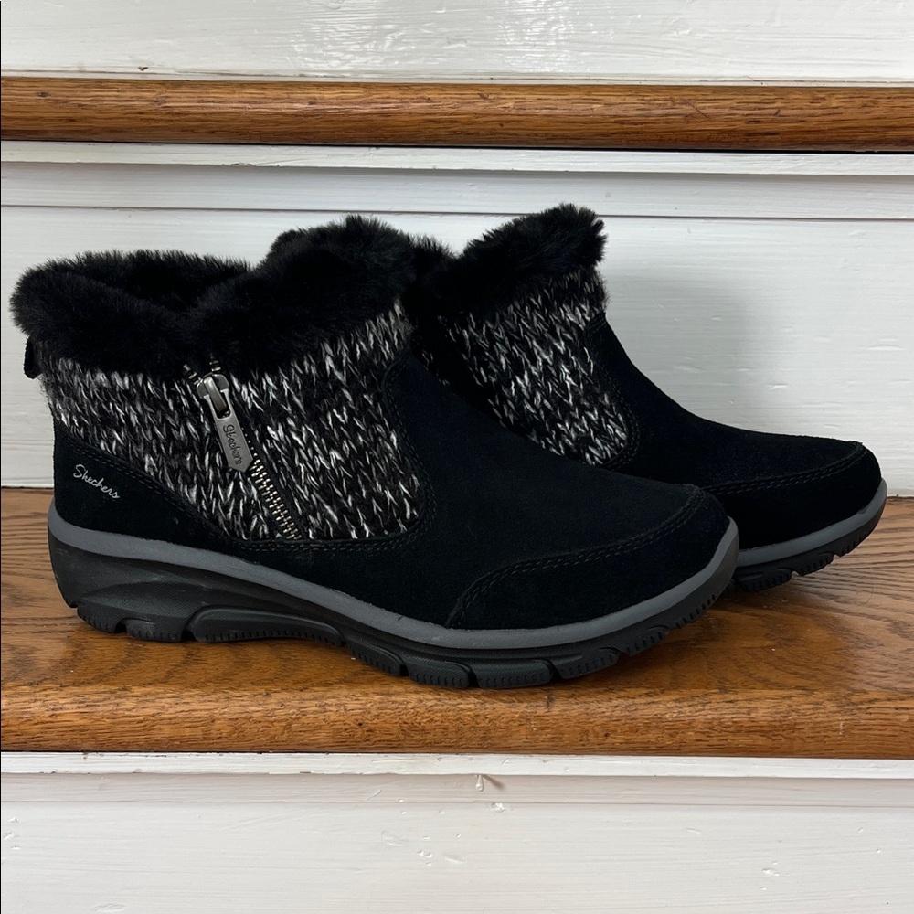 Skechers Black and Gray Winter Boots